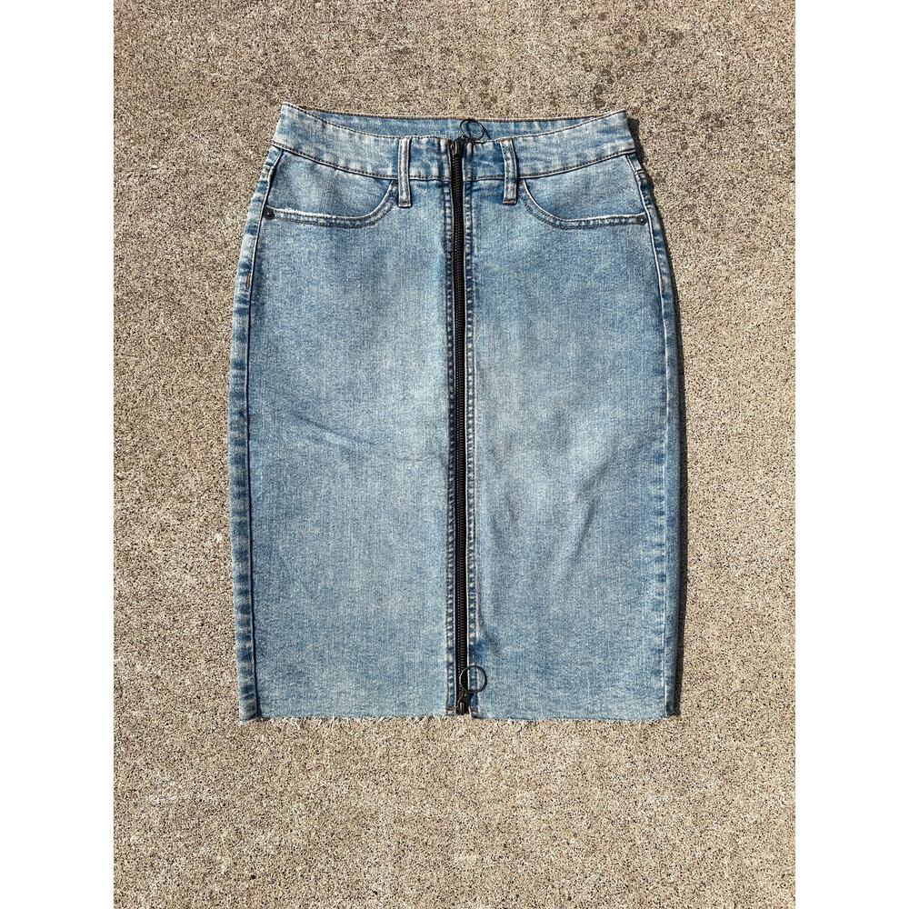 Wild Fable Denim Midi Skirt XS Light Wash Zip Front Back Grunge Y2K Streetwear